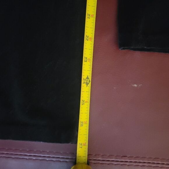 Guess Velvet Classic Black Pants - Picture 12 of 16